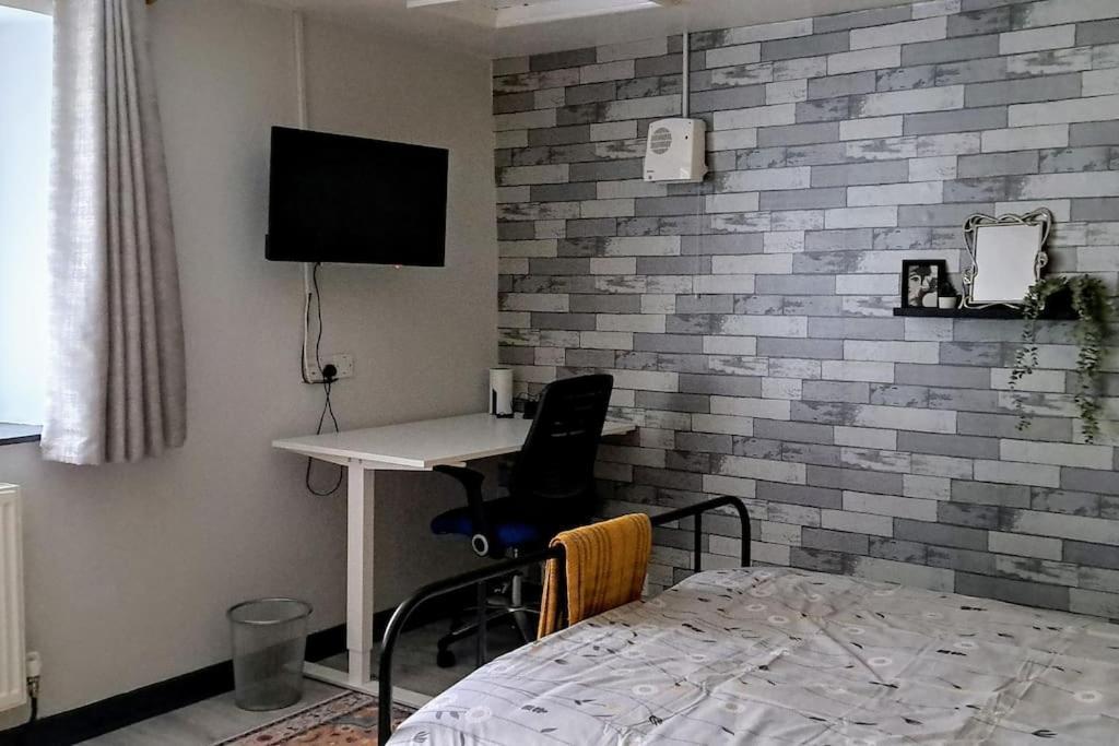Apartamento The Bolthole Nailsworth Exterior foto